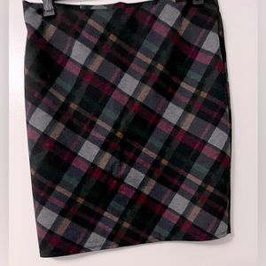 Knee length plaid pencil skirt XL